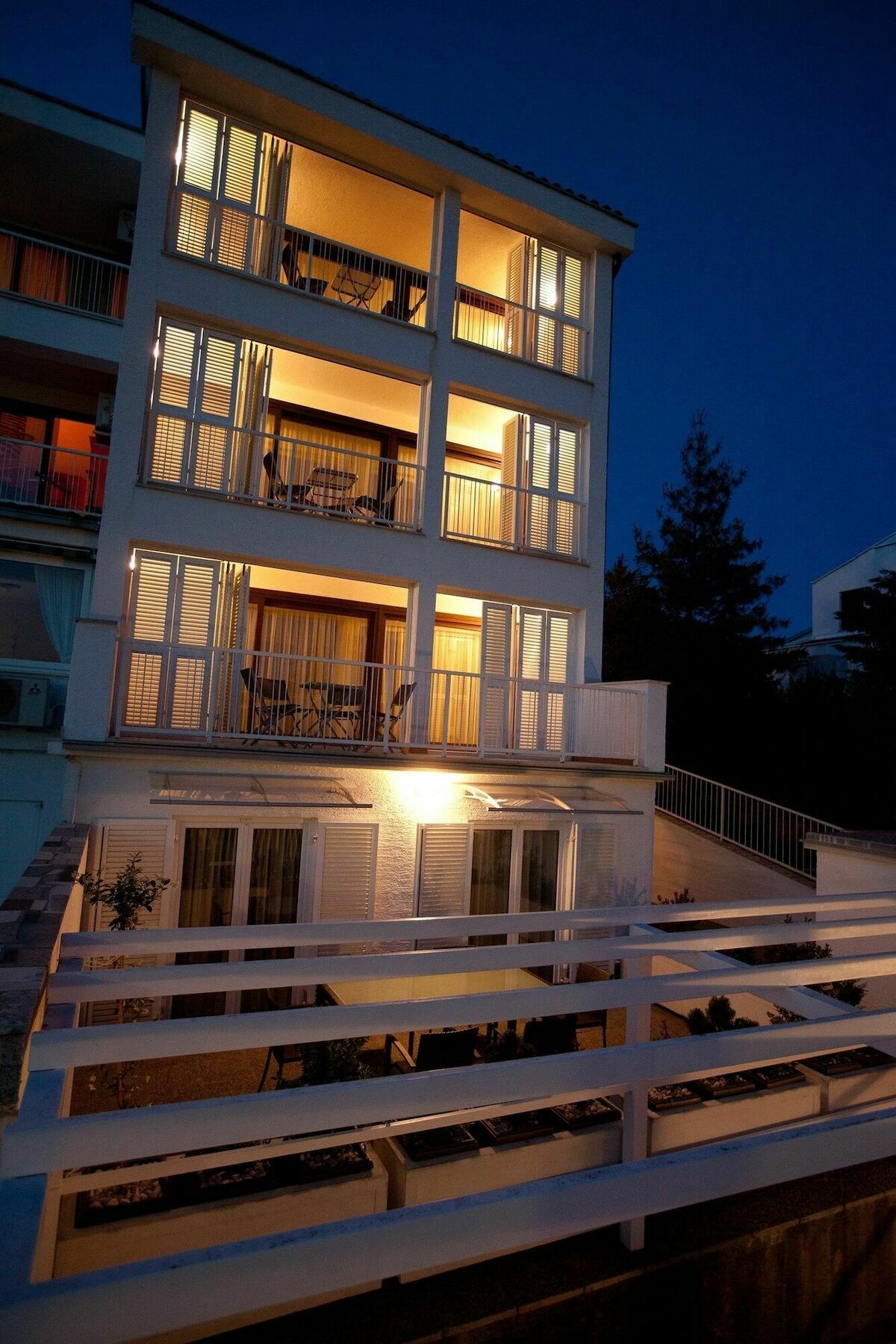 Apartments Casa Bianca ツリクヴェニツァ エクステリア 写真